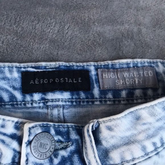 Jean shorts - Picture 2 of 3